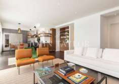 Foto Appartamento di 150 m con 5 locali in affitto a Milano