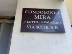 Foto Appartamento in affitto a Messina - 4 locali 100mq